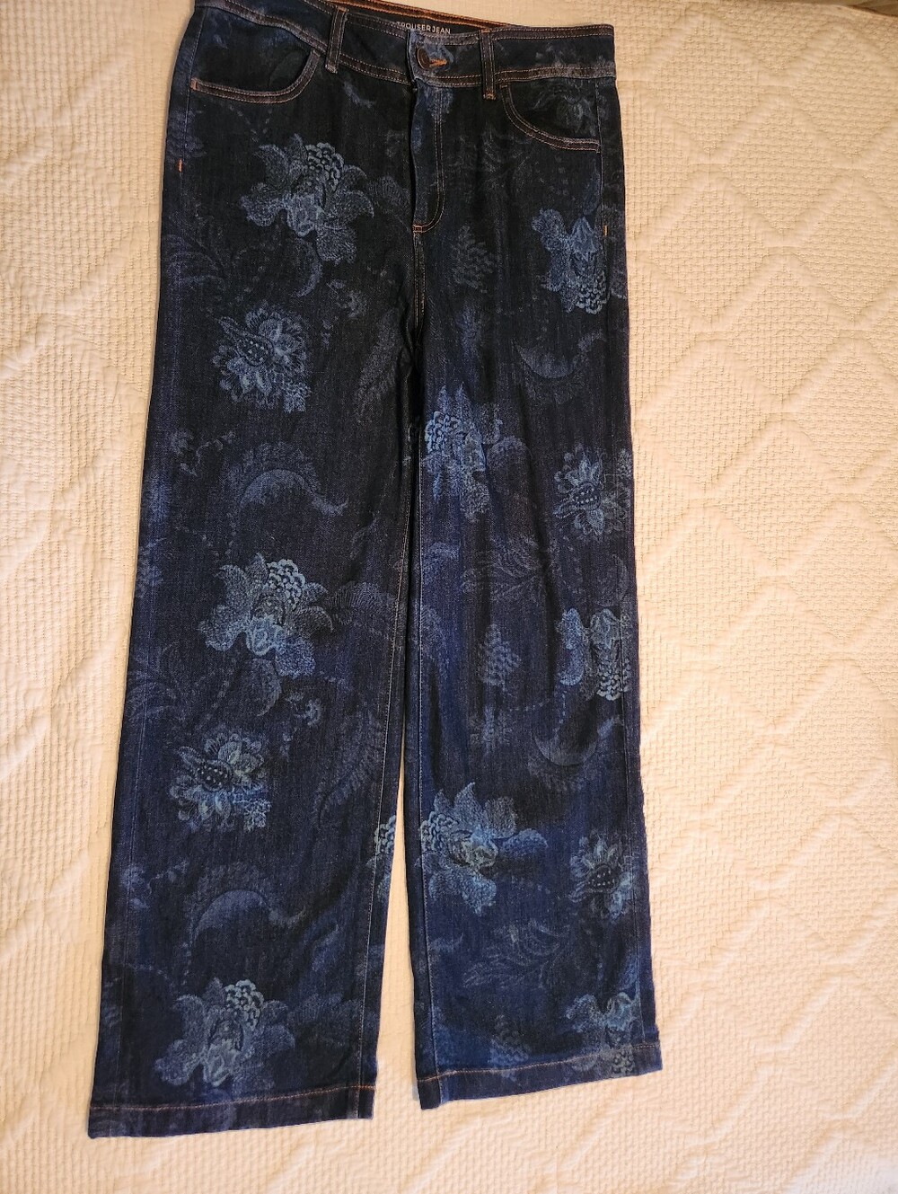 Wide Leg Trouser Fit